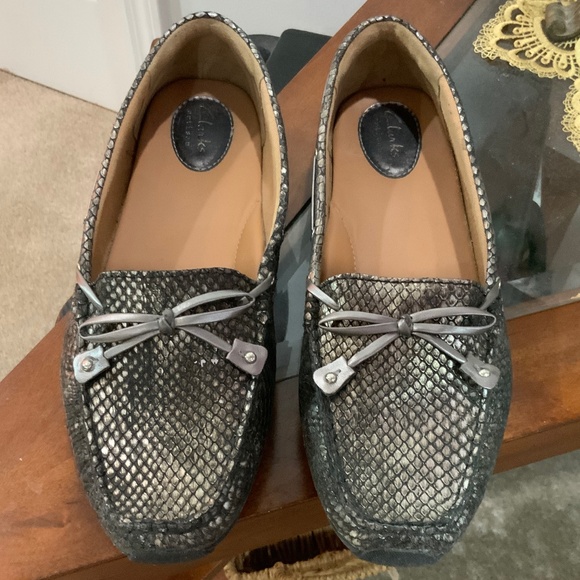 Clarks Metallic Pewter Dunbar Cruiser Loafer Flats Size 11 - Picture 10 of 10